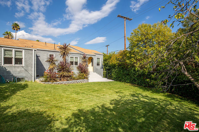 Image 2 for 4866 Toland Way, Los Angeles, CA 90042