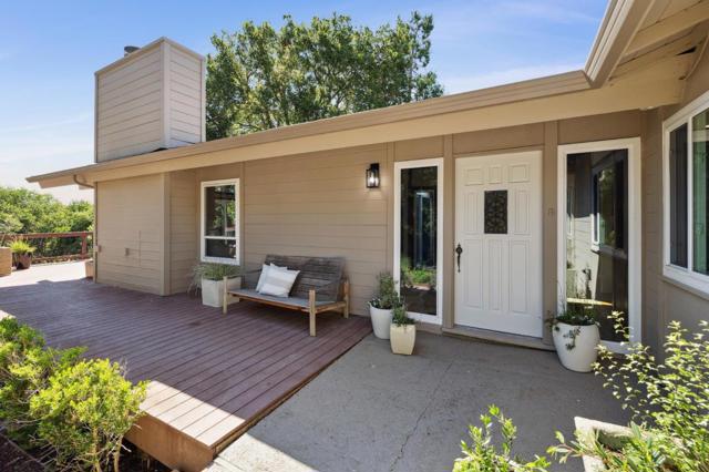 10605 Berkshire Drive, Los Altos Hills CA: https://media.crmls.org/mediaz/75a02a2c-f924-4ad6-ba57-917e70891444.jpg