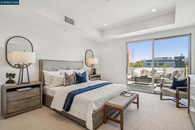 1756 Cole Ave, Walnut Creek CA: https://media.crmls.org/mediaz/75a0bf96-f62d-48ac-bc1d-ef6dcc5ca7a2.jpg
