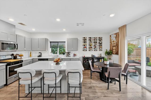 6707 Oakum Way, Stockton CA: https://media.crmls.org/mediaz/75a19036-5a1c-493e-b45f-966bb6a146f9.jpg