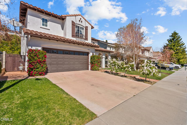 Detail Gallery Image 4 of 75 For 26149 Beecher Ln, Stevenson Ranch,  CA 91381 - 4 Beds | 4 Baths