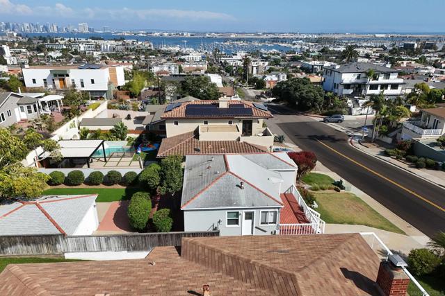 3428 Garrison St, San Diego CA: https://media.crmls.org/mediaz/75a2577f-2f03-4163-a613-b2937bf6dcef.jpg