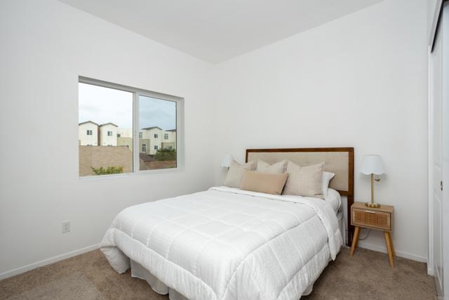 Detail Gallery Image 17 of 31 For 4982 Ocean View Bld, San Diego,  CA 92113 - 3 Beds | 2/1 Baths