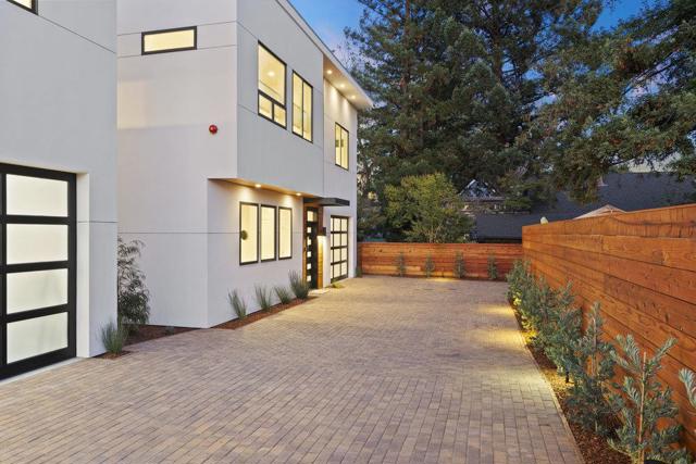 213 Fairmount Avenue, Santa Cruz CA: https://media.crmls.org/mediaz/75a49081-6285-4e68-a4e2-79db20aeddda.jpg