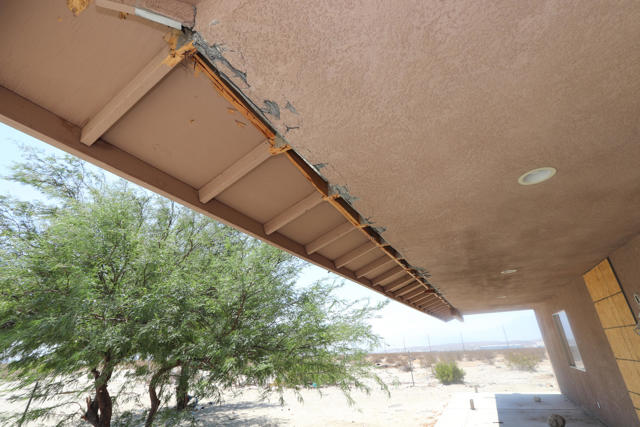 64665 Thumb Drive, Desert Hot Springs CA: https://media.crmls.org/mediaz/75a680a1-b173-4cc8-8b61-5f38427b41af.jpg