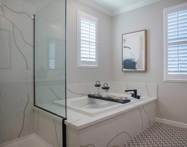 2426 Lake Club, Fairfield CA: https://media.crmls.org/mediaz/75a76925-91e9-437f-9a07-31c1c1489b18.jpg