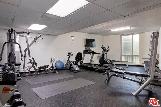 Drew Fenton | 809 S Bundy Drive Los Angeles CA | MLS: 7431835 Drew Fenton | 809 S Bundy Drive Los Angeles CA | MLS: 7431835
