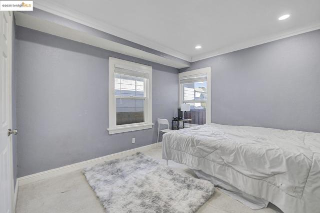 2419 Linden St, Oakland CA: https://media.crmls.org/mediaz/75a811a8-6eec-4ca6-960b-12f77c47b9d7.jpg