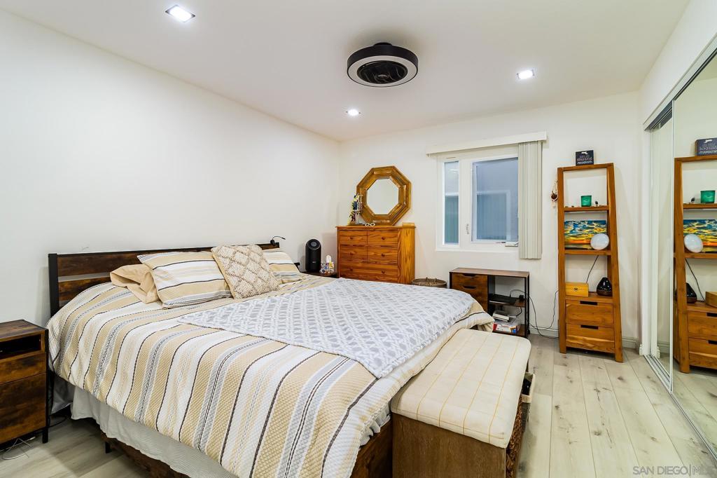 MLS #250035038SD img 6