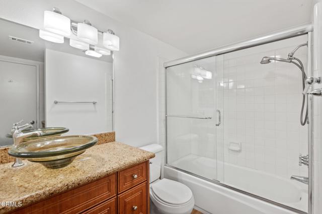 Detail Gallery Image 12 of 17 For 4430 Antigua Way, Oxnard,  CA 93035 - 2 Beds | 2 Baths