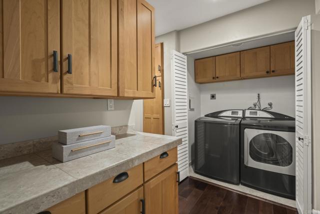 5968 Caminito De La Taza, San Diego CA: https://media.crmls.org/mediaz/75a93df5-734b-4787-b17b-b76963d65cb9.jpg
