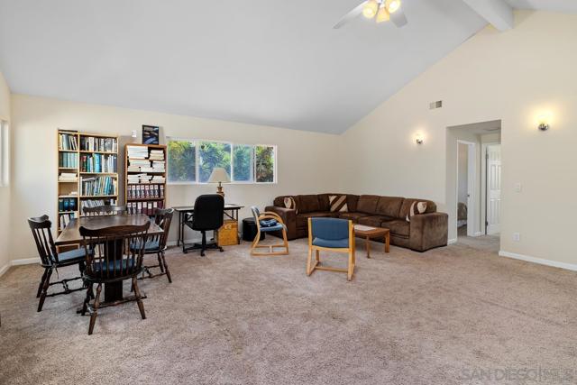 1387 Don Carlos Ct, Chula Vista CA: https://media.crmls.org/mediaz/75a957b9-8cbe-4871-864d-8034503e57d4.jpg