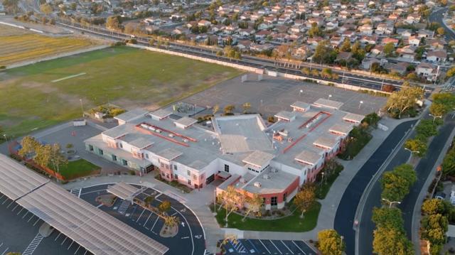 34798 Williams Way, Union City CA: https://media.crmls.org/mediaz/75a9cecd-f2c1-4bb0-893d-fabc4f648708.jpg