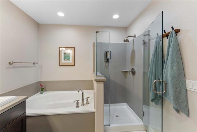 912 Campisi Way, Campbell CA: https://media.crmls.org/mediaz/75a9cfdc-84a7-43a1-9731-2e848bfdd868.jpg