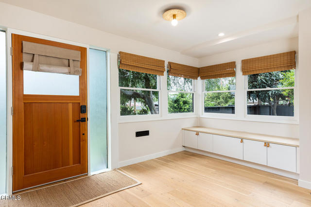 987 Bell Street, Pasadena CA: https://media.crmls.org/mediaz/75aa0671-c5fa-42a2-a033-0a12d14f70e3.jpg