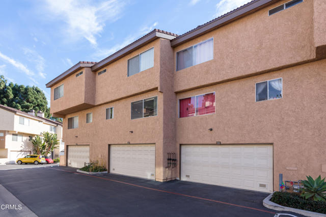 Detail Gallery Image 11 of 25 For 677 County Square Dr #59,  Ventura,  CA 93003 - 2 Beds | 2/1 Baths