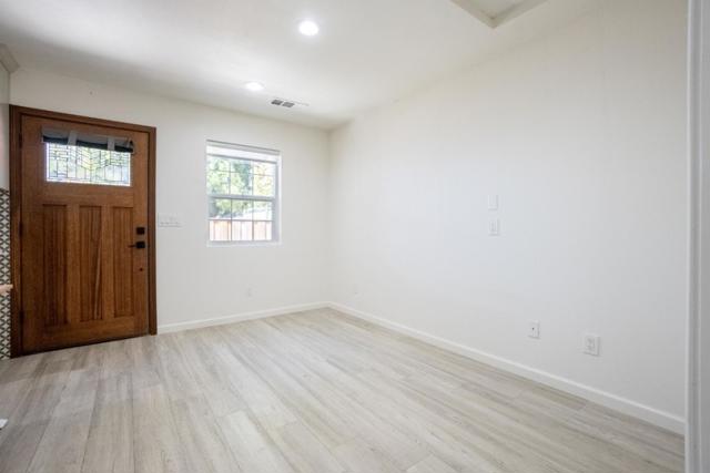 438 Minor Avenue, San Jose CA: https://media.crmls.org/mediaz/75aa8241-2e1c-45bc-832d-b2cd6a8ab694.jpg