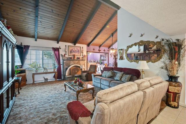 1518 Duran Circle, Salinas CA: https://media.crmls.org/mediaz/75aabcf7-ed16-4f97-b9a3-2d36586d4015.jpg