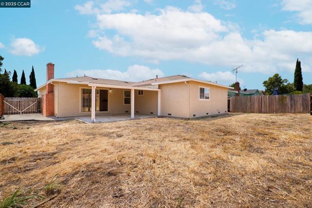 88 Newport Way, Suisun City CA: https://media.crmls.org/mediaz/75abba57-9311-4be0-a08c-5e0ab35ac80e.jpg