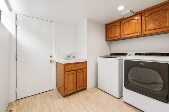 46220 Manitou Drive, Indian Wells CA: https://media.crmls.org/mediaz/75acca72-7fc0-49a3-98bf-d550c61e3253.jpg