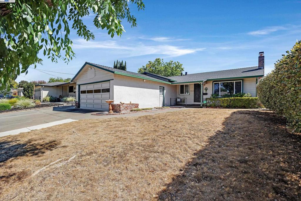 967 Miranda Way