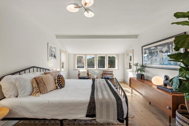 1203 N Normandie Ave, Los Angeles CA: https://media.crmls.org/mediaz/75adac81-2ec4-4dcd-a10d-15dbace5c0b5.jpg