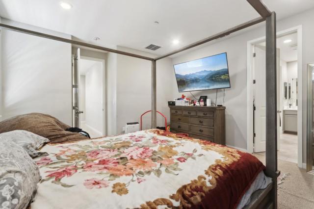 545 Shearwater Street, Hollister CA: https://media.crmls.org/mediaz/75adc6b4-1d97-4770-a3c9-5161c34e8cde.jpg