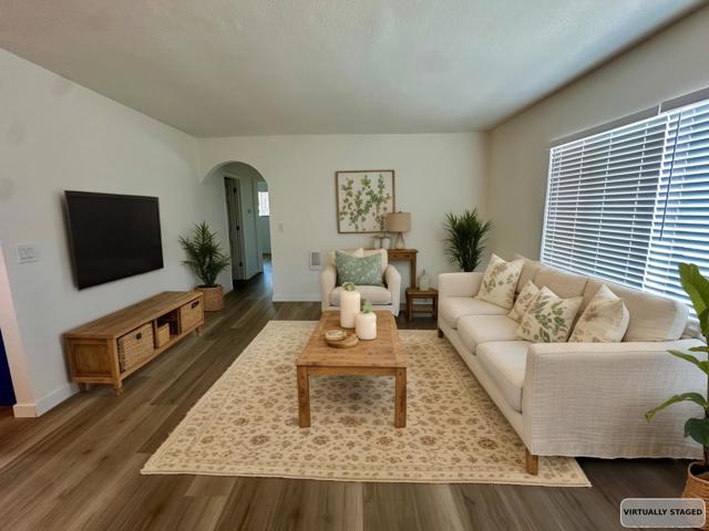 3215 44th St., San Diego CA: https://media.crmls.org/mediaz/75ae0b36-19f3-4db5-9ed5-520fc5c58b33.jpg