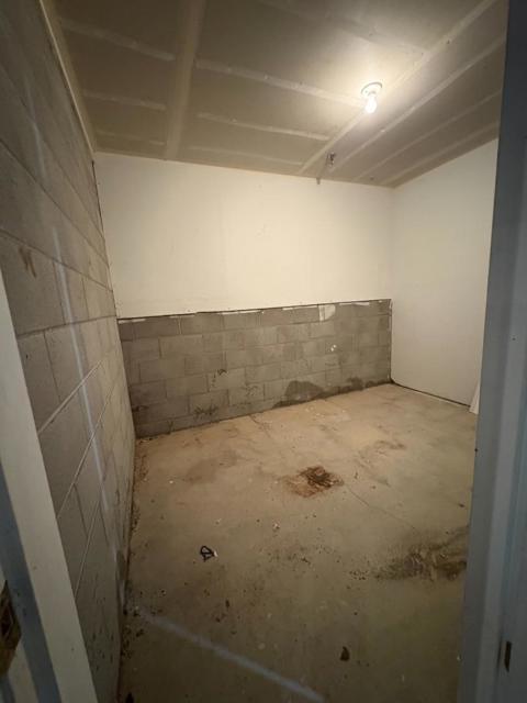 1026 San Luis Circle, Daly City CA: https://media.crmls.org/mediaz/75ae3897-e28e-458a-8804-515cebd95473.jpg