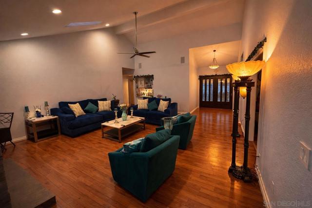 Image 5 of 33 For 12834 Rockwell