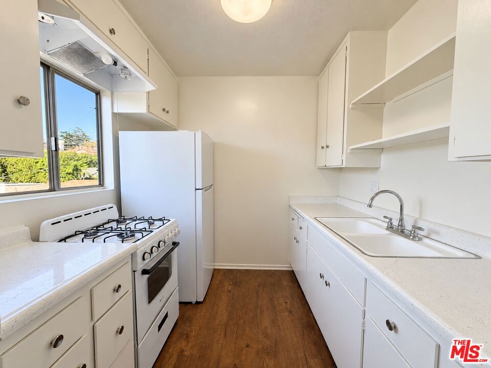 3686 S Centinela Avenue #16 — image 1