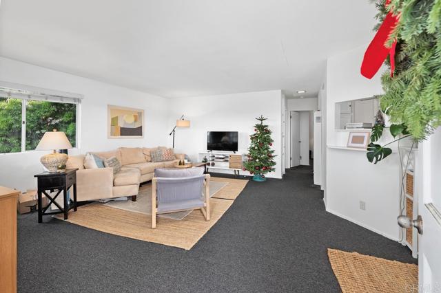 Detail Gallery Image 9 of 21 For 2319 21 Newcastle Avenue, Cardiff By The Sea,  CA 92007 - – Beds | – Baths