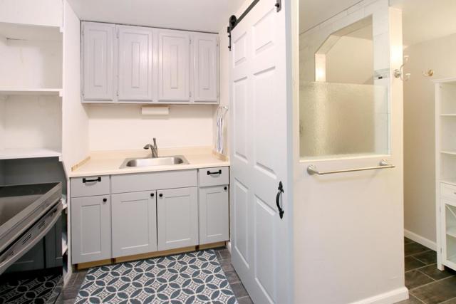 620 Rio Del Mar Boulevard, Aptos CA: https://media.crmls.org/mediaz/75b0739e-a0b7-4529-ac57-8deb1e9acc4b.jpg