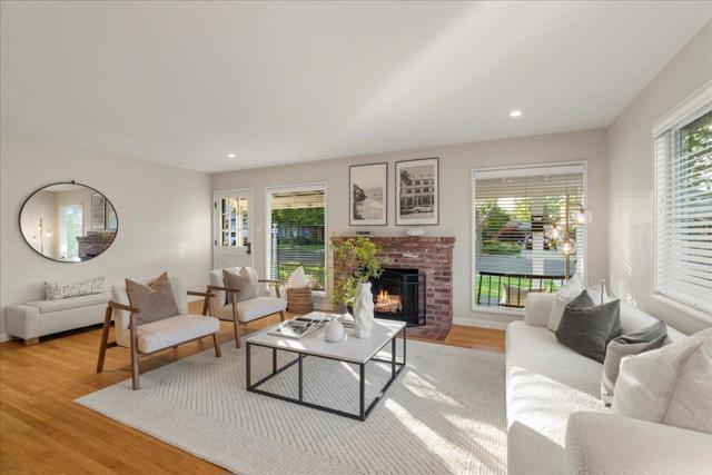 1216 Hermosa Way, San Jose CA: https://media.crmls.org/mediaz/75b24c6b-44c1-476b-a611-d78403551e64.jpg