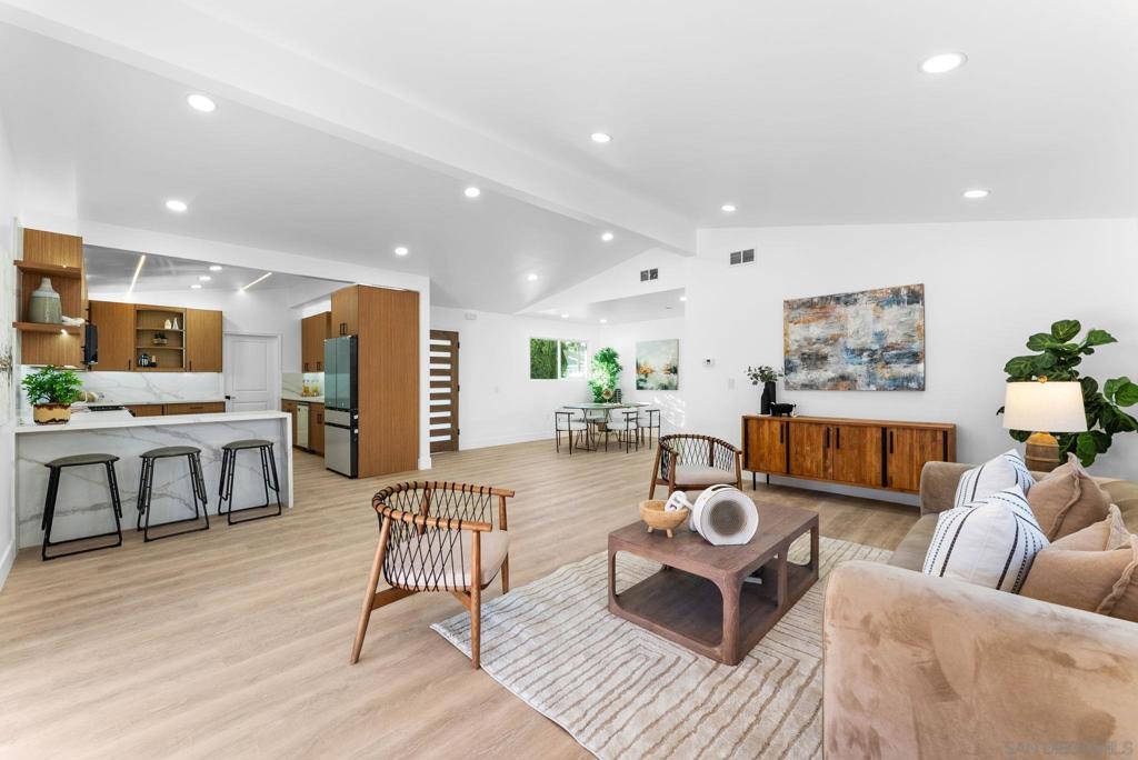 2729 Gobat Avenue - photo 5