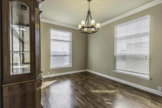 3660 Walnut Boulevard, Brentwood CA: https://media.crmls.org/mediaz/75b44794-ede2-4cb7-80f2-66c4ffddee18.jpg