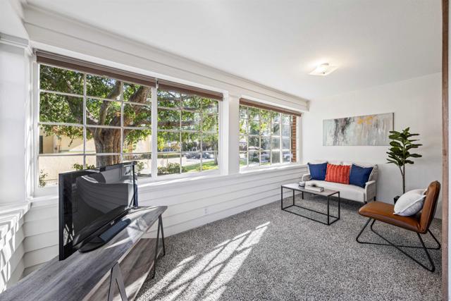 4229 Saint James Place, San Diego CA: https://media.crmls.org/mediaz/75b548ea-c85d-4445-8810-c57d1db05041.jpg