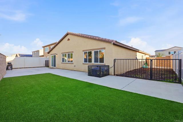 Detail Gallery Image 24 of 30 For 1262 Allegiance Ave, Hemet,  CA 92543 - 4 Beds | 2/1 Baths
