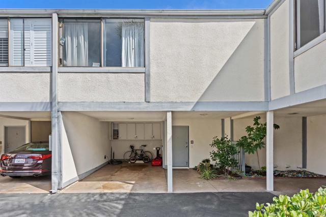 Detail Gallery Image 2 of 47 For 2388 Altisma Way #10 OR K,  Carlsbad,  CA 92009 - 2 Beds | 2 Baths