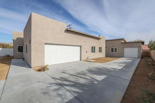 66099 3rd Street, Desert Hot Springs CA: https://media.crmls.org/mediaz/75b64727-4bed-42a9-8981-24a9263dc675.jpg