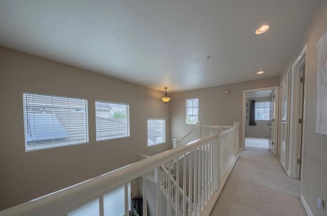 18106 Stonehaven, Salinas CA: https://media.crmls.org/mediaz/75b6d423-2568-4cae-9095-34d9a9a35a01.jpg