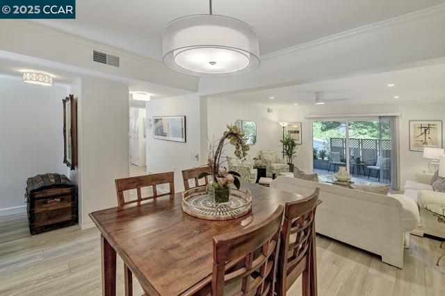 2017 Oakmont Way, Walnut Creek CA: https://media.crmls.org/mediaz/75b73aac-471e-44a9-abce-5c1d40b75e41.jpg