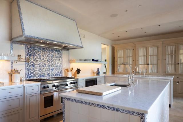 20 Long Ridge Trail, Carmel CA: https://media.crmls.org/mediaz/75b8f280-fb72-4442-ba1d-5ee77db69713.jpg