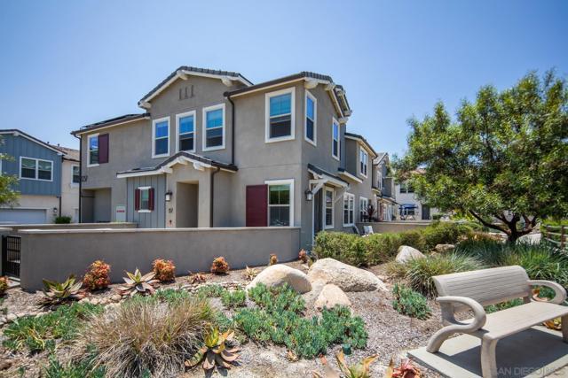 1257 Calle Datura, Chula Vista CA: https://media.crmls.org/mediaz/75b91a42-749e-467f-8af1-11c580ca2d4b.jpg