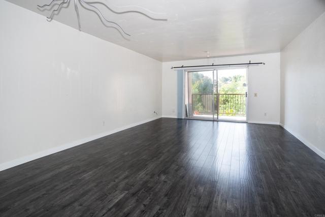 Detail Gallery Image 2 of 26 For 5700 Baltimore Dr #16,  La Mesa,  CA 91942 - 2 Beds | 2 Baths