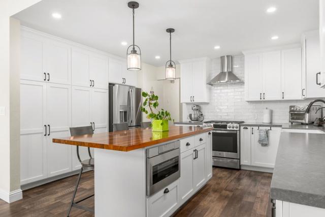 22 Quien Sabe Road, Scotts Valley CA: https://media.crmls.org/mediaz/75ba56e2-7c9e-4d32-84cd-f1f7000c5305.jpg