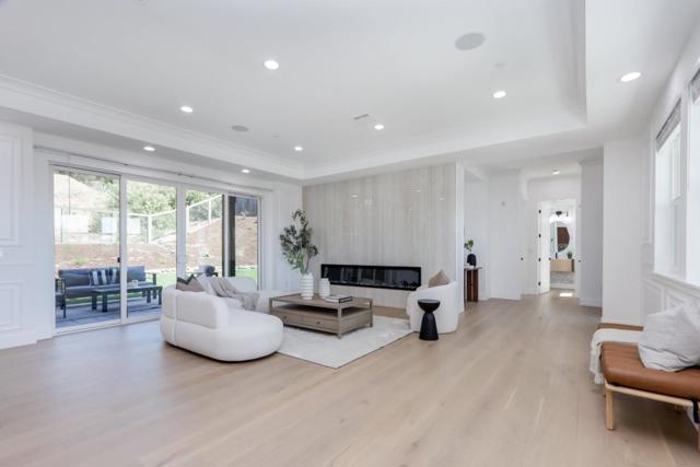 231 Cavalo Court, Fremont CA: https://media.crmls.org/mediaz/75bbe212-c32c-478b-aefd-2be5737bc2b9.jpg