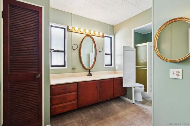 1215 Anchors Way Drive, Ventura CA: https://media.crmls.org/mediaz/75bca57c-baaf-4ce9-a077-459a848ab7ea.jpg