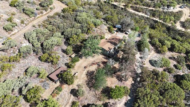 38281 Western Hills Drive, Anza CA: https://media.crmls.org/mediaz/75bded79-c2cc-4df6-9352-a70ca049565d.jpg