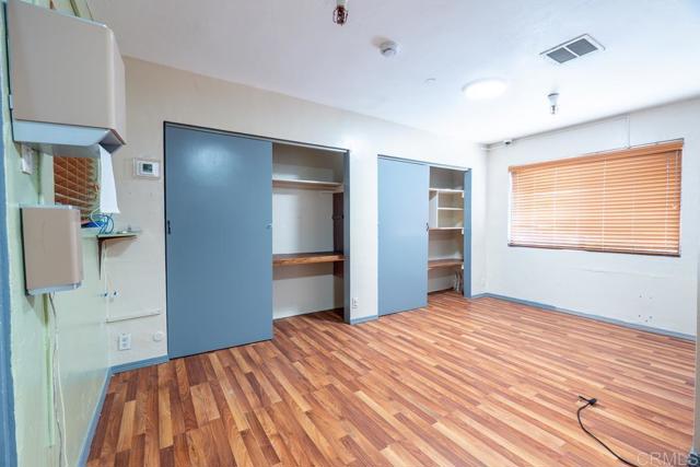 9780 Dunbar Ln Lane, El Cajon CA: https://media.crmls.org/mediaz/75be4014-140c-43ba-8a36-d9af3fb69615.jpg